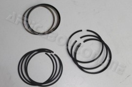 RENAULT CLIO 3 1.4 16V RING SET