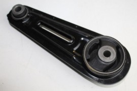 NISSAN QASHQAI 1.6I 2013 ENGINE MOUNTING REAR