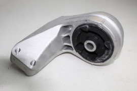 CHEVROLET CAPTIVA 2.4 2009-2011 ENGINE MOUNTING REAR LOWER