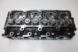 KIA K2700 CYLINDER HEAD COMPLETE J2